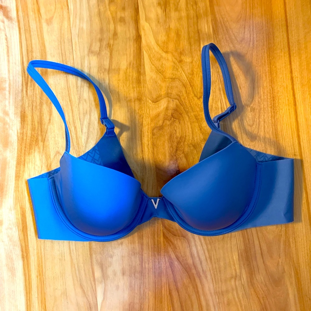 VS 36b Demi bra